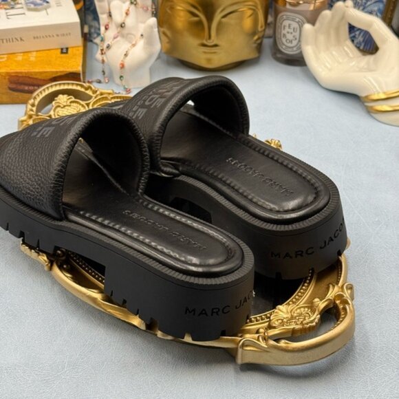 🆕 MARC JACOBS 🧿 NWOB The Lug Sole Slide, Black Leather - Sz 36 US 6 - Picture 7 of 16